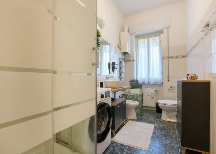 2 Bedroom Awesome In